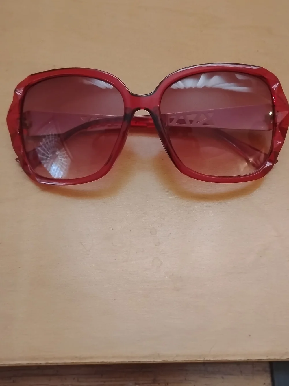 Brand New Red Women's Oversized Sunglasses with Gold Accent